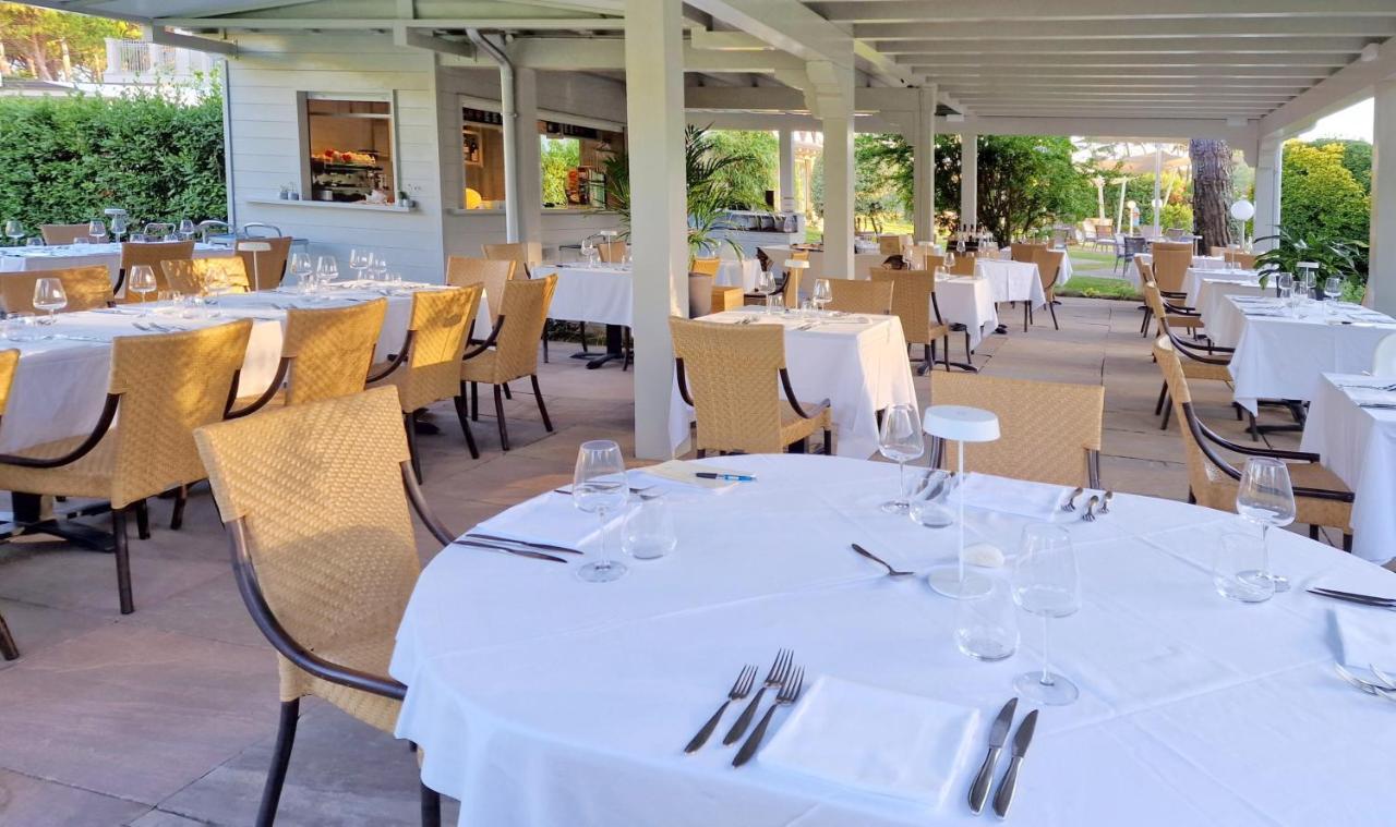 Hotel Villa Elsa Marina di Massa Exteriör bild